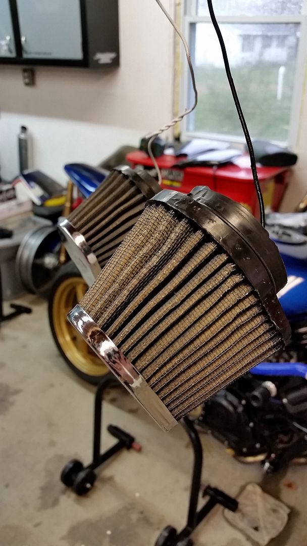 Cleaning K&N air filters Custom Fighters Custom Streetfighter